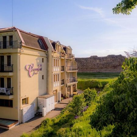 C Comfort Hotel & Wellness Chissarja Exterior foto